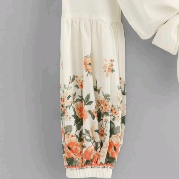 Floral Cream Color Chiffon Crop Top - Picture 4 of 8